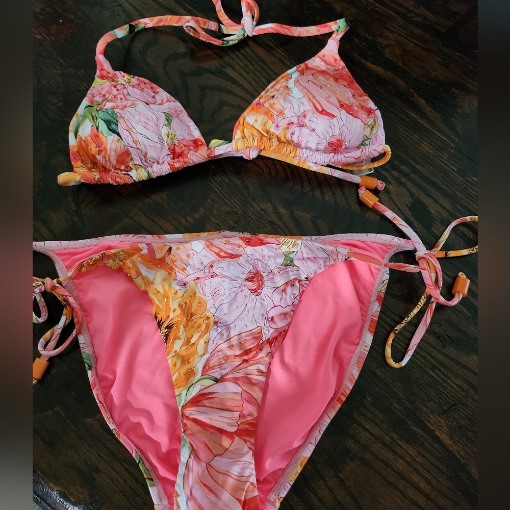 PQ SWIM Flora Embellished Bikini Top M/Bottom L - Picture 10 of 16